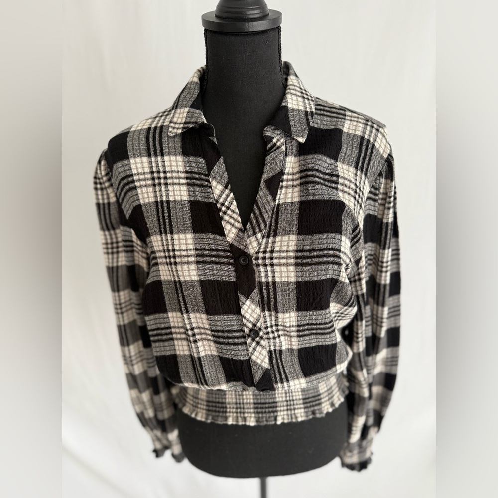 1. State Black & lvory Plaid Smocked Waist Blouse Cropped Button Front - Picture 5 of 14